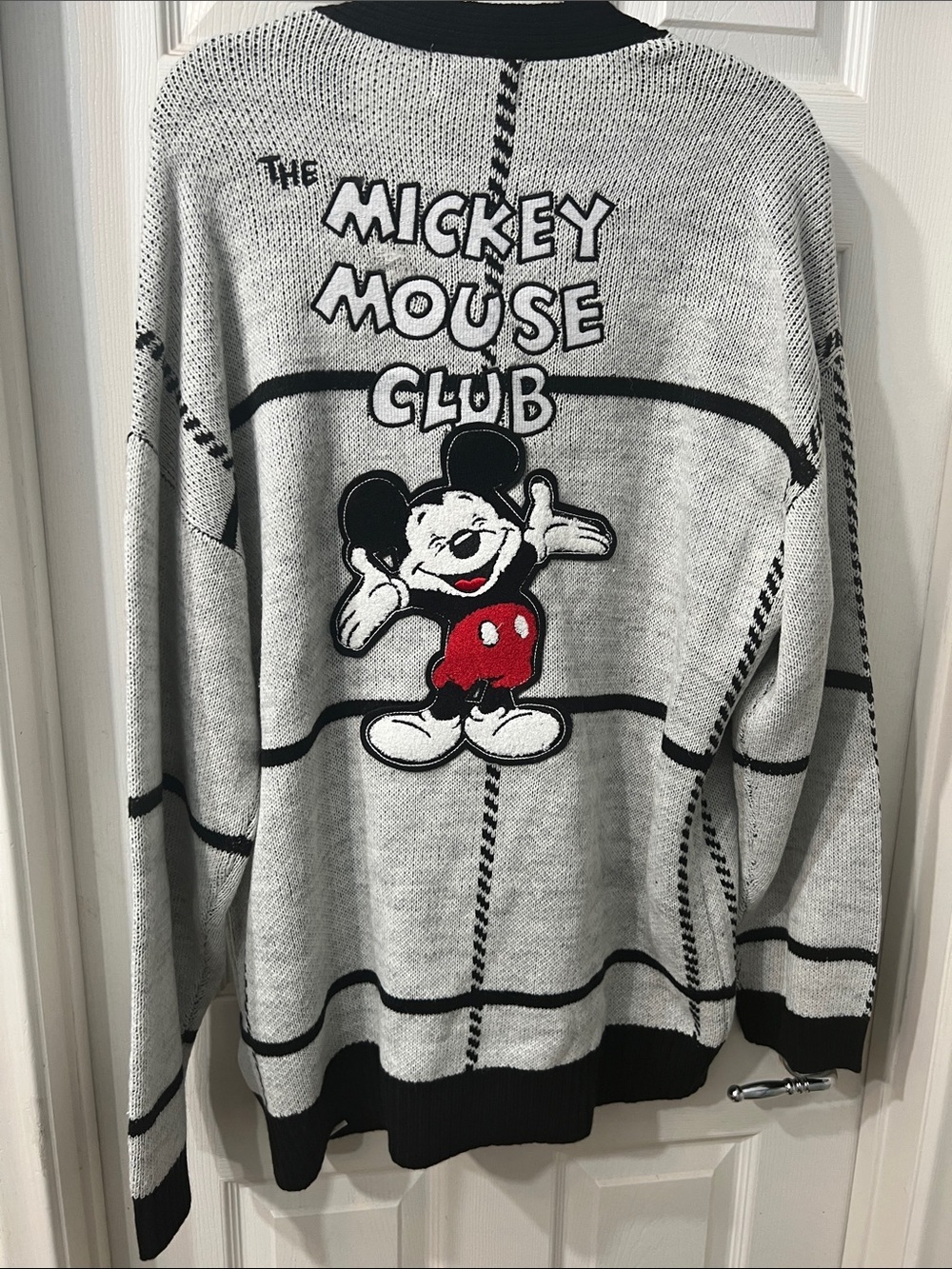 NWT Disney Mickey Mouse Club Gray Button Cardigan Sweater Size XL - Picture 4 of 4